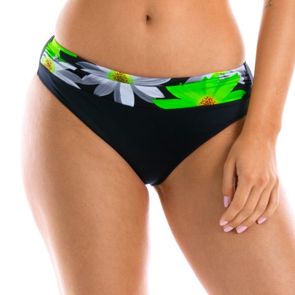 figi brigitt vc n21 z paskiem modelujace w kwiaty z podwyzszonym stanem maskujace brzuch czarne majtki kapielowe dol kostiumu kapielowego bikini na duze biodra polska produkacja LAVEL 2024 przo2