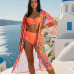 Luna S C11 Długi szlafrok plażowy kwiatowa narzutka na stroj kapielowy pomarańczowy neonowy koralowy DLUGA NARZUTA NA KOSTIUM KAPIELOWY lavel 2025 1p